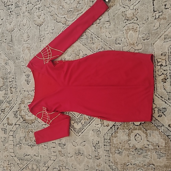 Bebe Dress - Picture 10 of 10